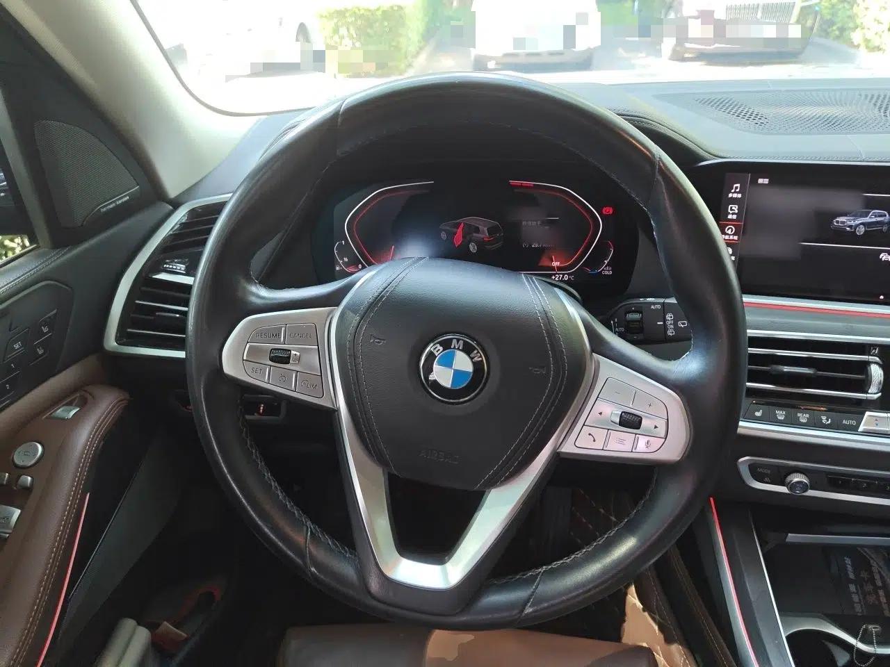 BMW X7 2020 xDrive40i Luxury Package with Leading Features — миниатюра 10