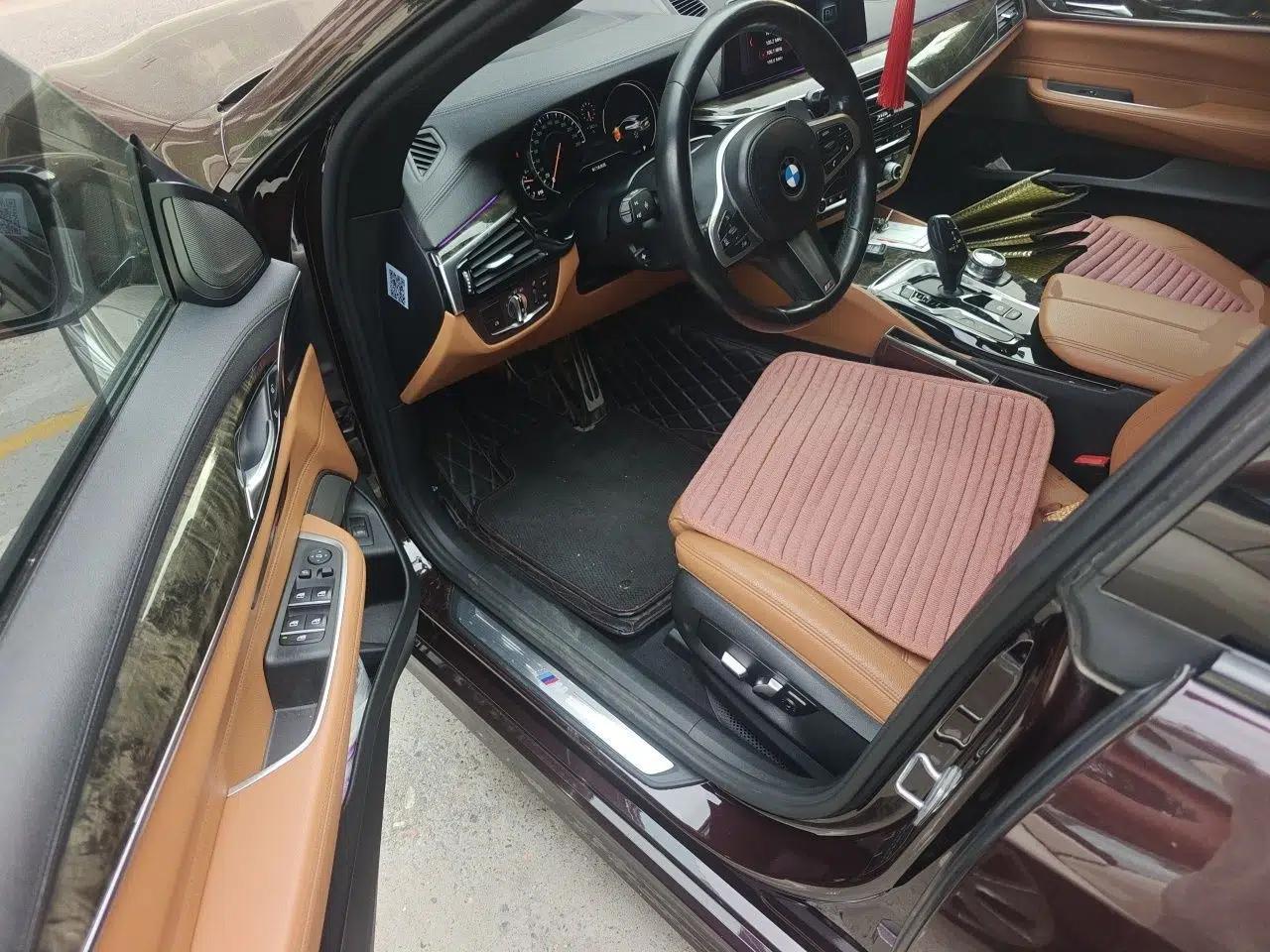 BMW 6 Series GT 2018 630i M Sport Package — миниатюра 16