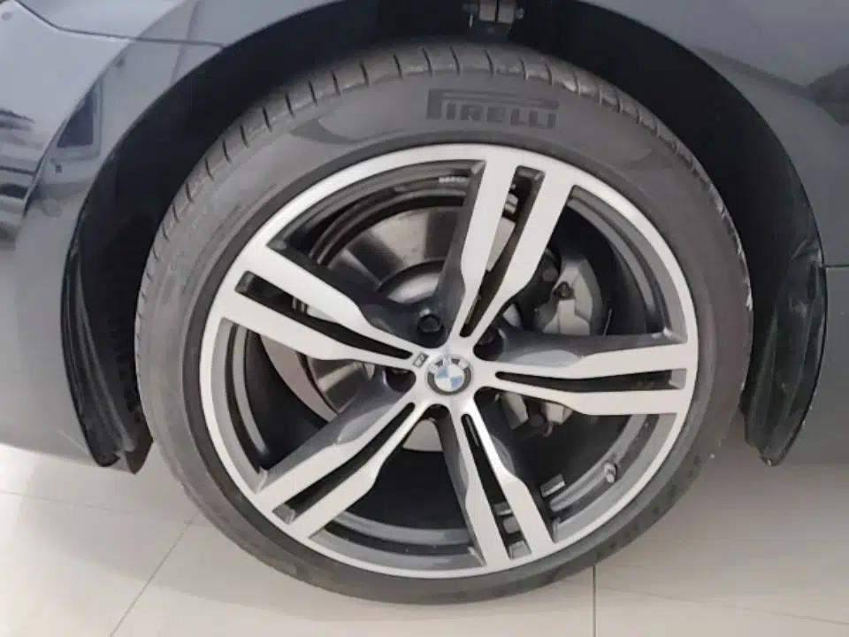BMW 6 Series GT 2022 630i M Sport Package — миниатюра 15