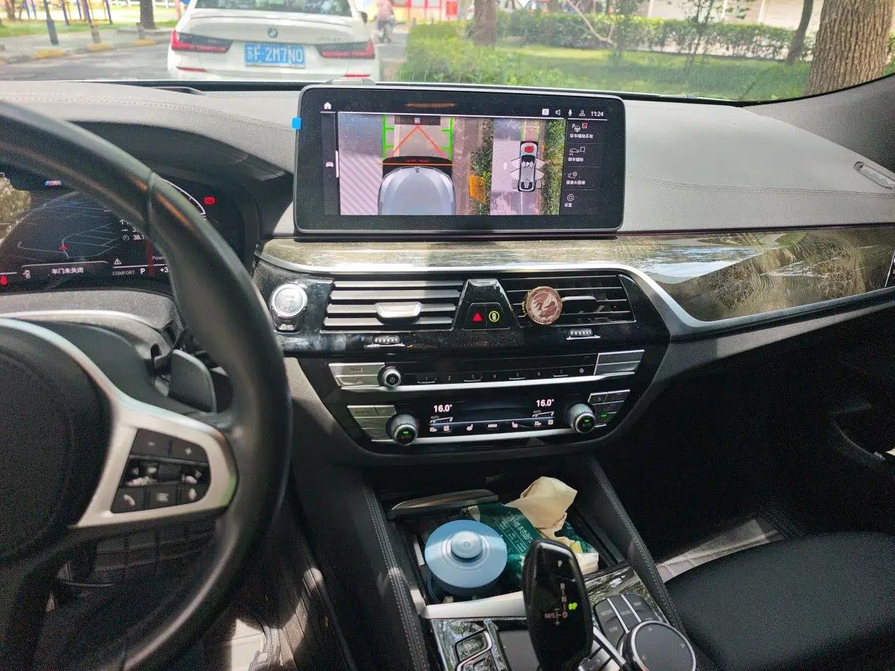 BMW 6 Series GT 2022 630i M Sport Package — миниатюра 13