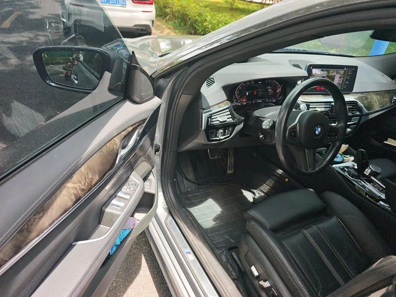 BMW 6 Series GT 2022 630i M Sport Package — миниатюра 16