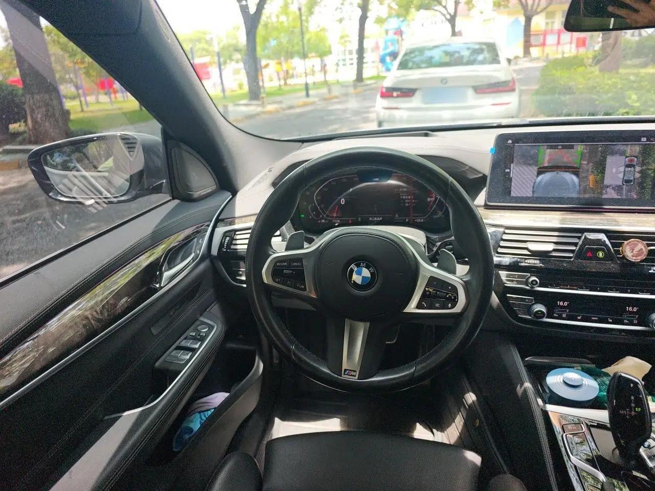 BMW 6 Series GT 2022 630i M Sport Package — миниатюра 10