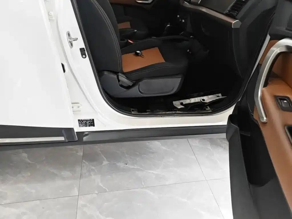 Refine S3 2014 1.5L CVT Deluxe Edition — миниатюра 21
