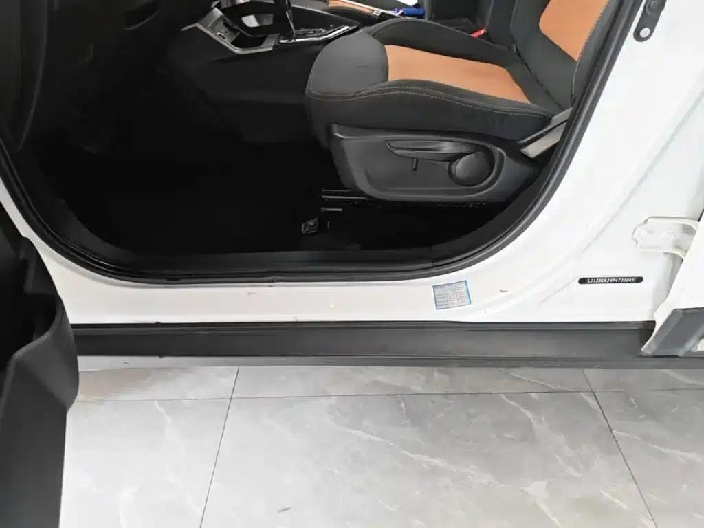 Refine S3 2014 1.5L CVT Deluxe Edition — миниатюра 22