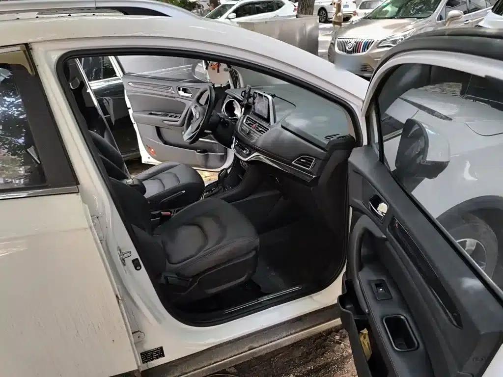 Refine S3 2017 1.6L CVT Smart Interconnected Model — миниатюра 20