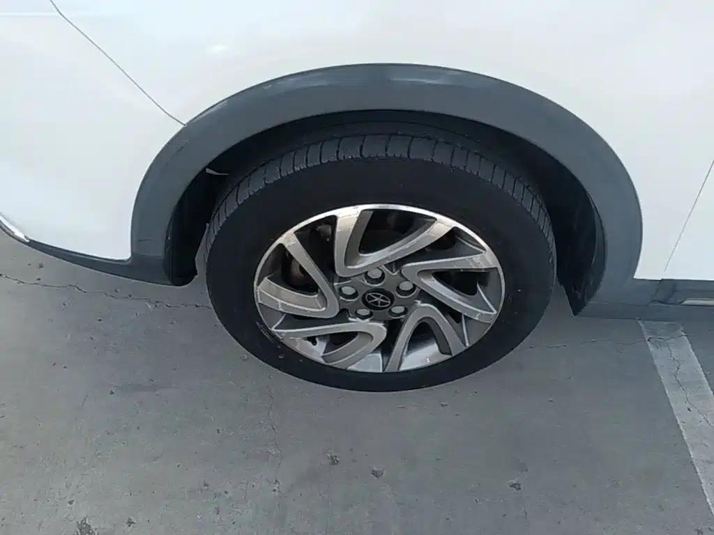 Refine S3 2016 1.5L CVT Luxury Intelligent Model — миниатюра 23