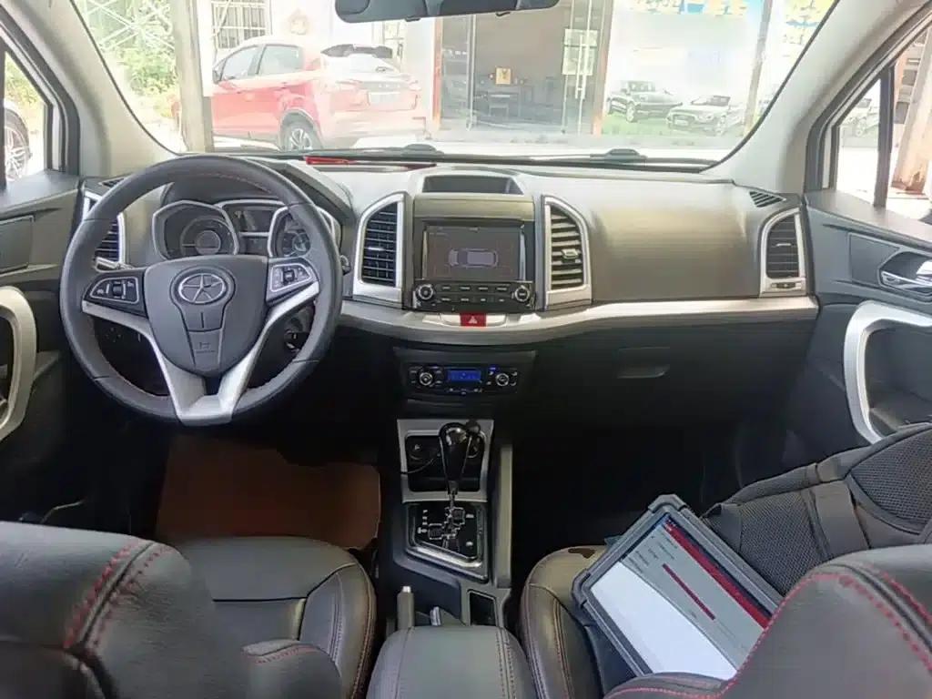 Refine S3 2016 1.5L CVT Luxury Intelligent Model — миниатюра 10