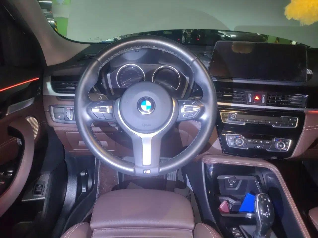 BMW X2 2021 sDrive25i M Sport Package — миниатюра 10