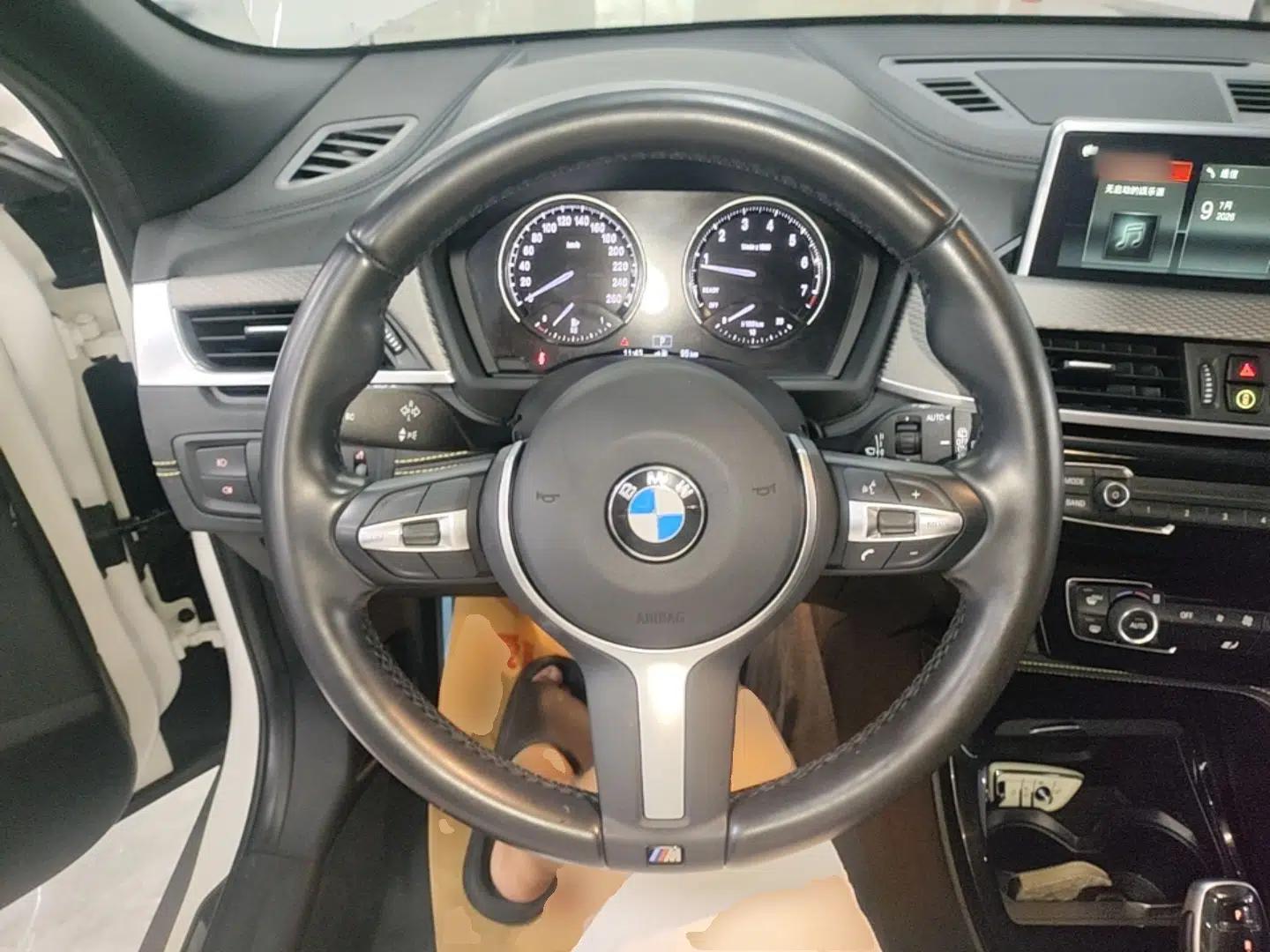 BMW X2 2018 sDrive25i Luxury M Sport Package China V Emission Standard — миниатюра 13