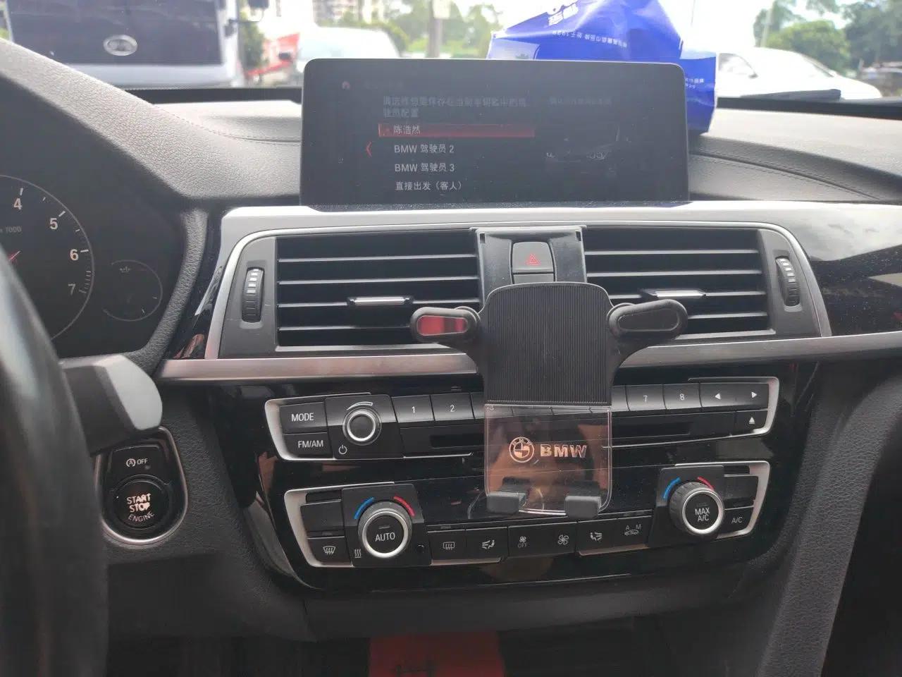 BMW 3 Series GT 2019 320i M Sport Package — миниатюра 13