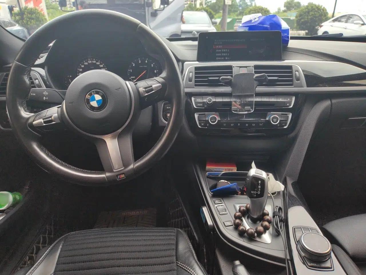 BMW 3 Series GT 2019 320i M Sport Package — миниатюра 9