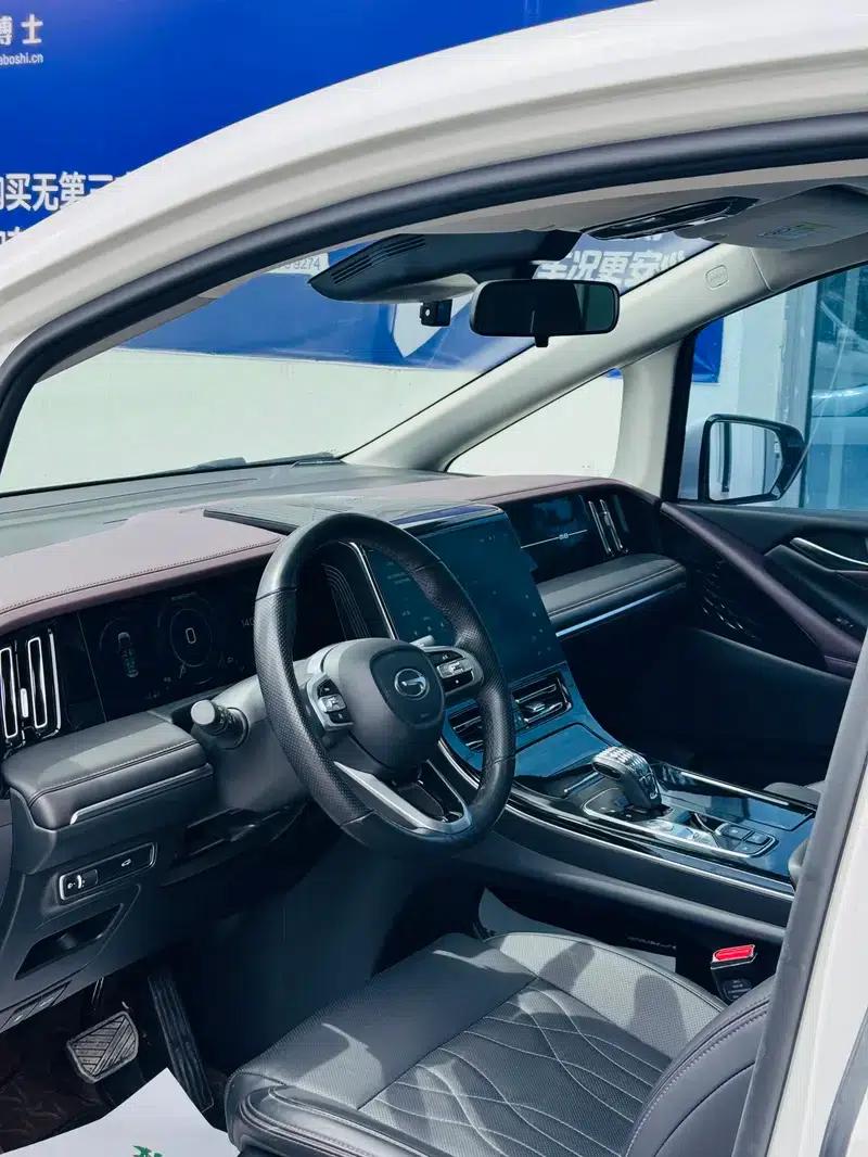 Trumpchi M8 2024 Master Series 2.0TGDI Premium Edition — миниатюра 8
