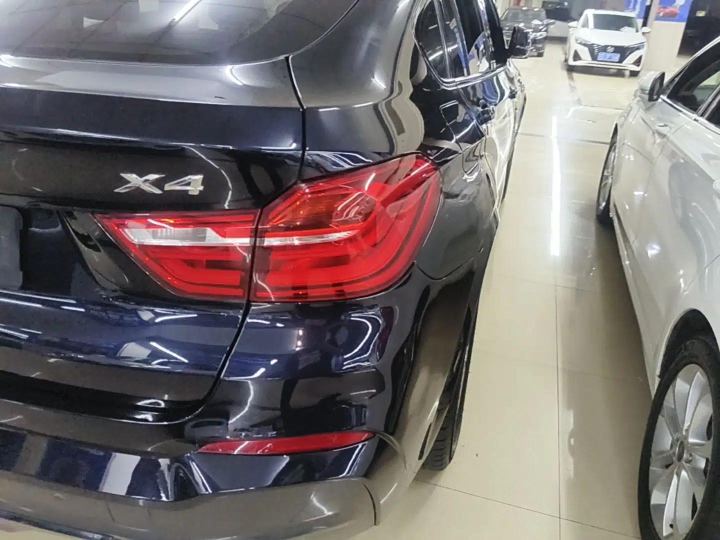 BMW X4 2016 xDrive20i M Sport Edition — миниатюра 9