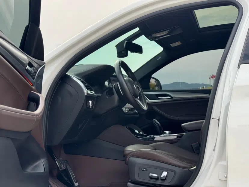 BMW X4 2020 xDrive25i M Sport Package — миниатюра 18