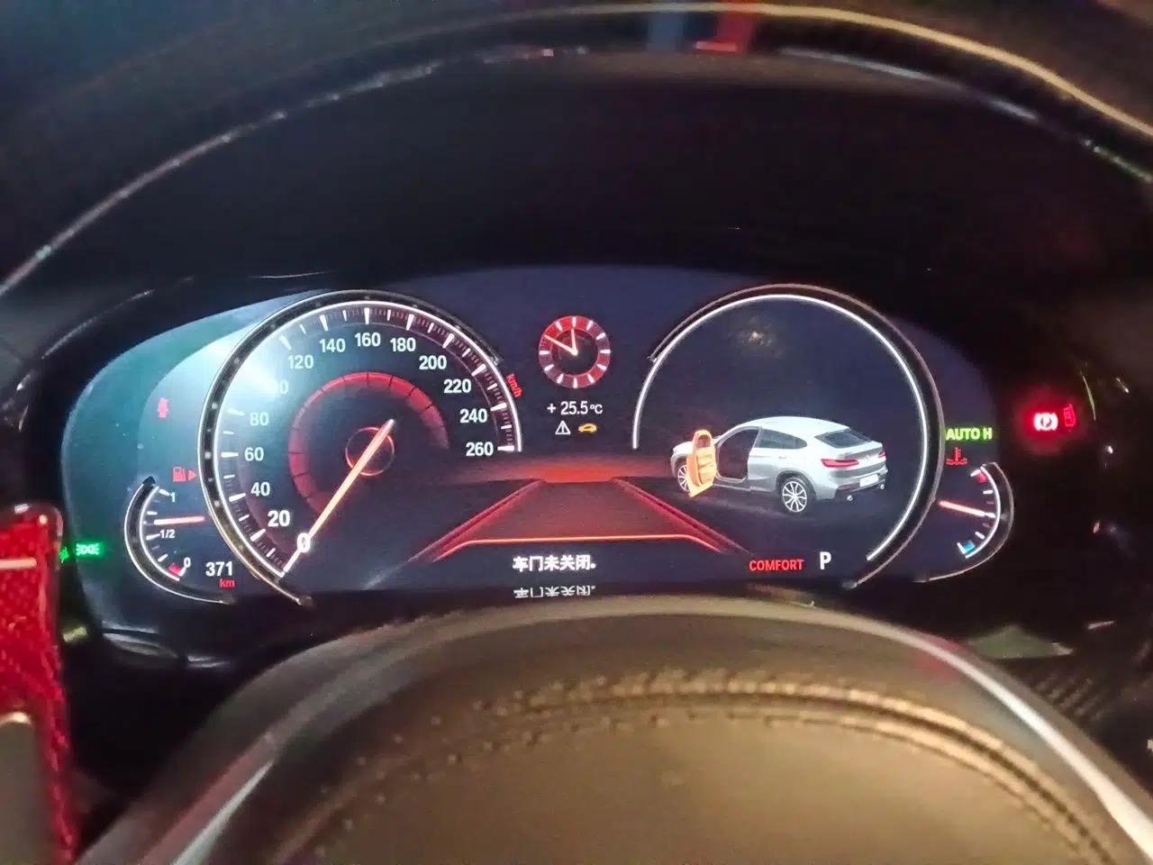 BMW X4 2019 xDrive25i M Sport Package — миниатюра 11