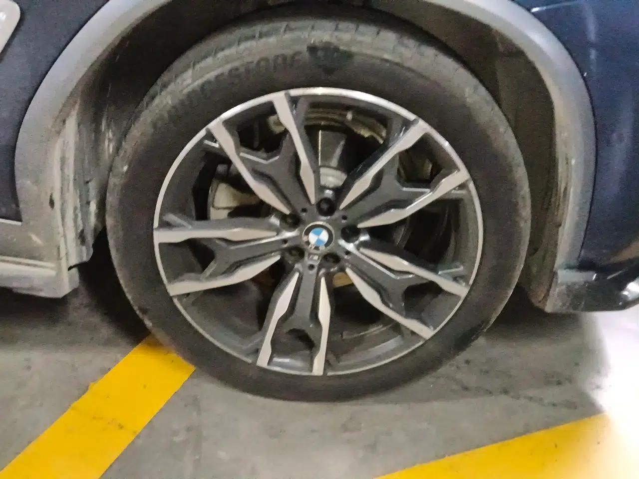 BMW X4 2019 xDrive25i M Sport Package — миниатюра 8