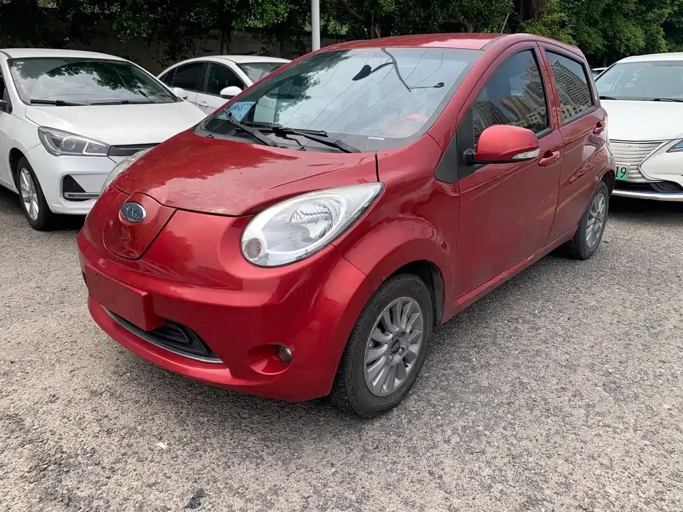 JAC iEV6E 2018 Upgraded Version iEV6E Luxury Intelligent Edition — миниатюра 1