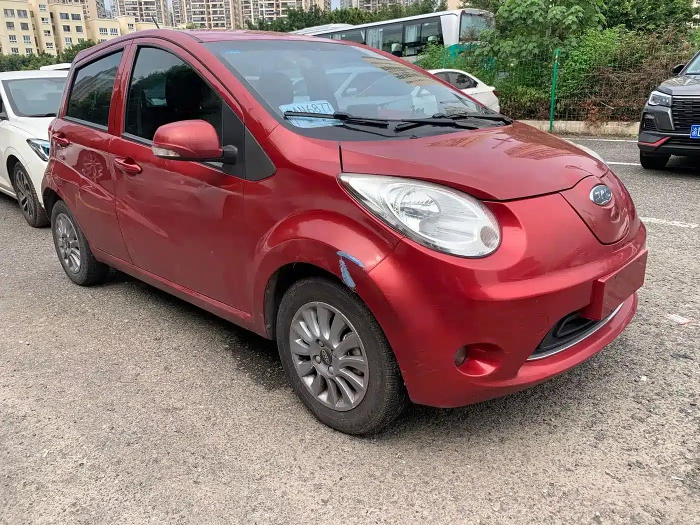 JAC iEV6E 2018 Upgraded Version iEV6E Luxury Intelligent Edition — миниатюра 2