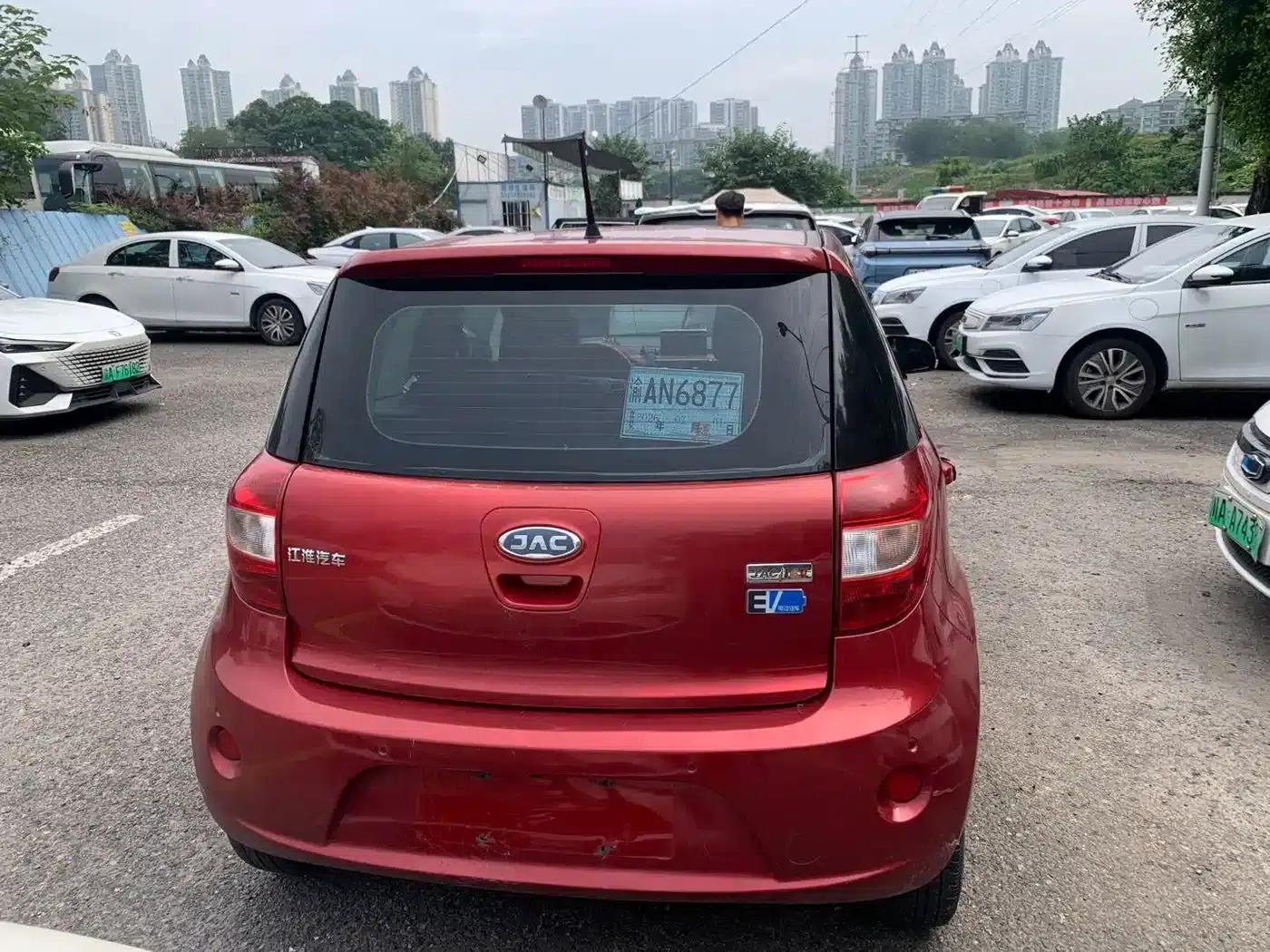 JAC iEV6E 2018 Upgraded Version iEV6E Luxury Intelligent Edition — миниатюра 5