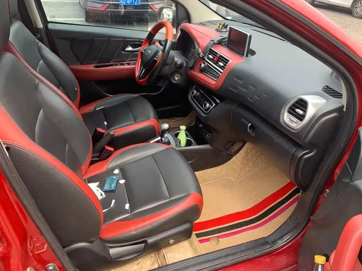 JAC iEV6E 2018 Upgraded Version iEV6E Luxury Intelligent Edition — миниатюра 7