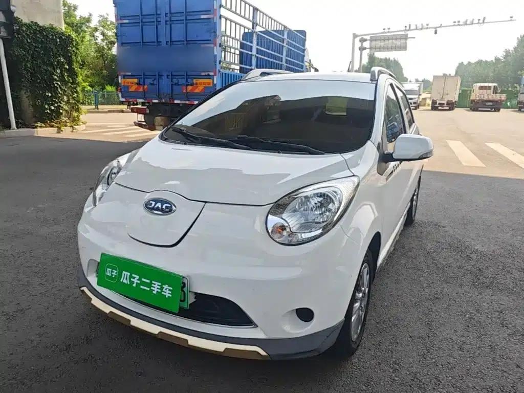 JAC iEV6E 2019 Youth Edition iEV6E Luxury Model — миниатюра 2