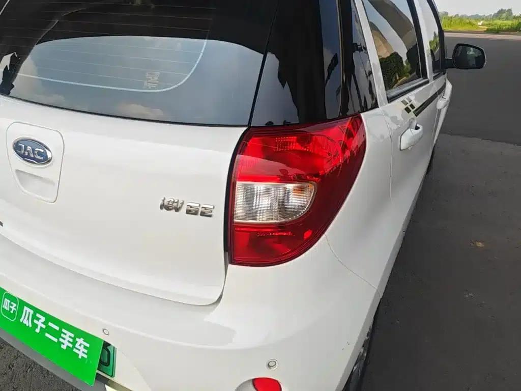JAC iEV6E 2019 Youth Edition iEV6E Luxury Model — миниатюра 8