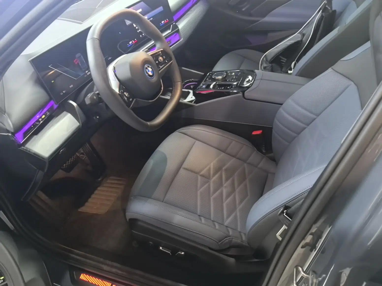 BMW i5 2024 eDrive 35L Prestige Luxury Package — миниатюра 17