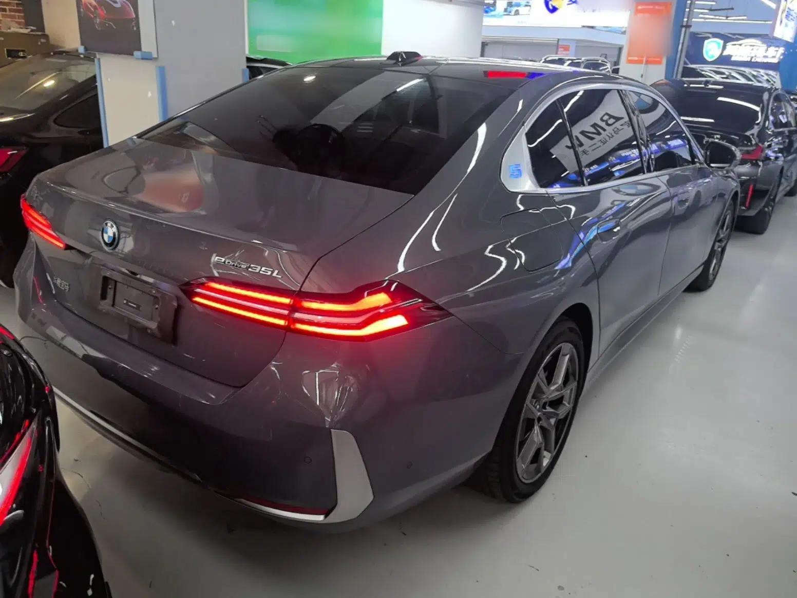 BMW i5 2024 eDrive 35L Prestige Luxury Package — миниатюра 6