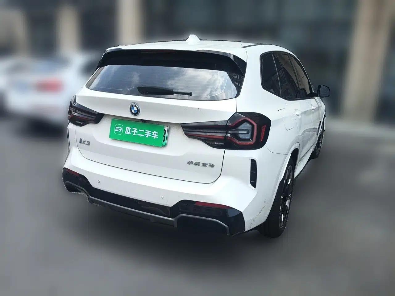 BMW iX3 2022 Updated Leading Type — миниатюра 6
