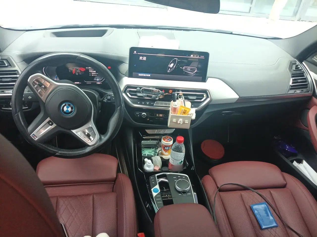 BMW iX3 2022 Updated Leading Type — миниатюра 9