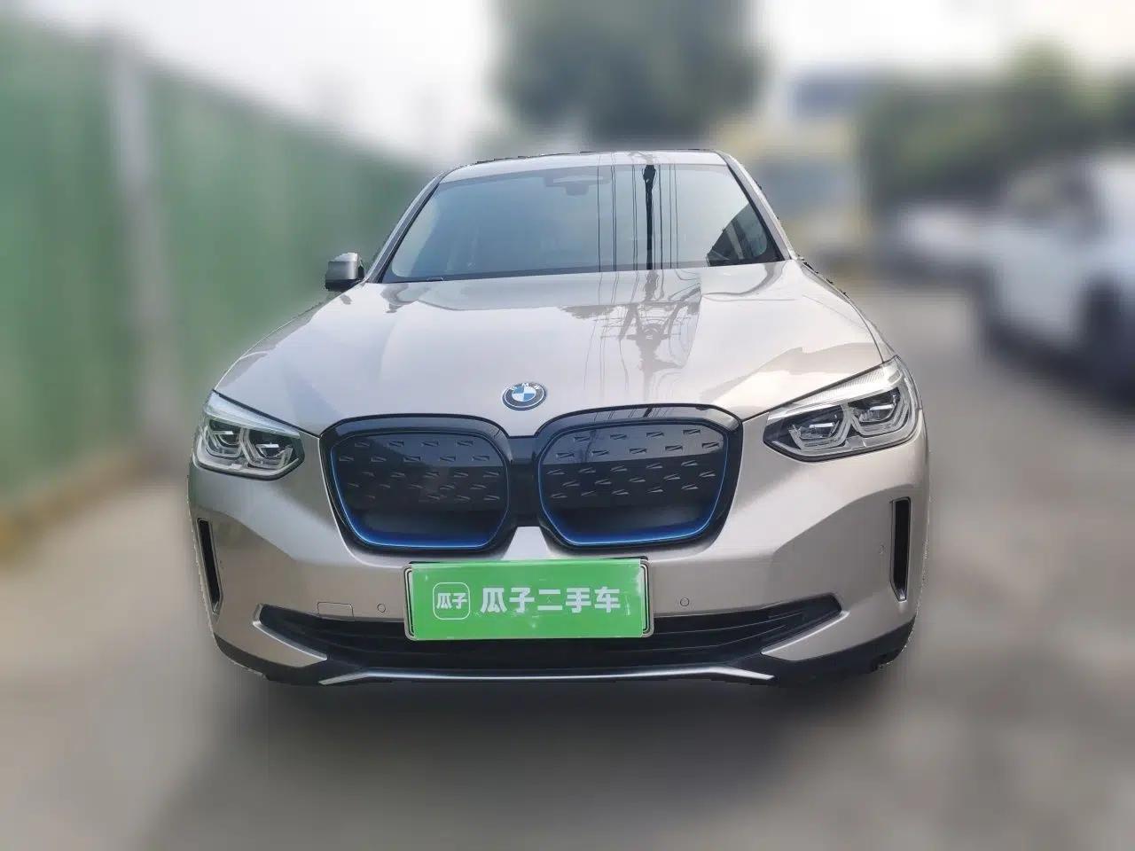 BMW iX3 2021 Leading Model — миниатюра 2