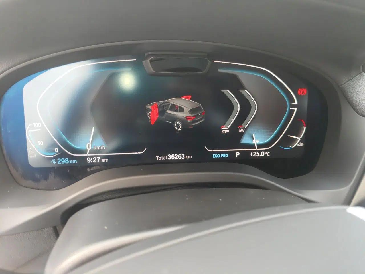 BMW iX3 2021 Leading Model — миниатюра 11