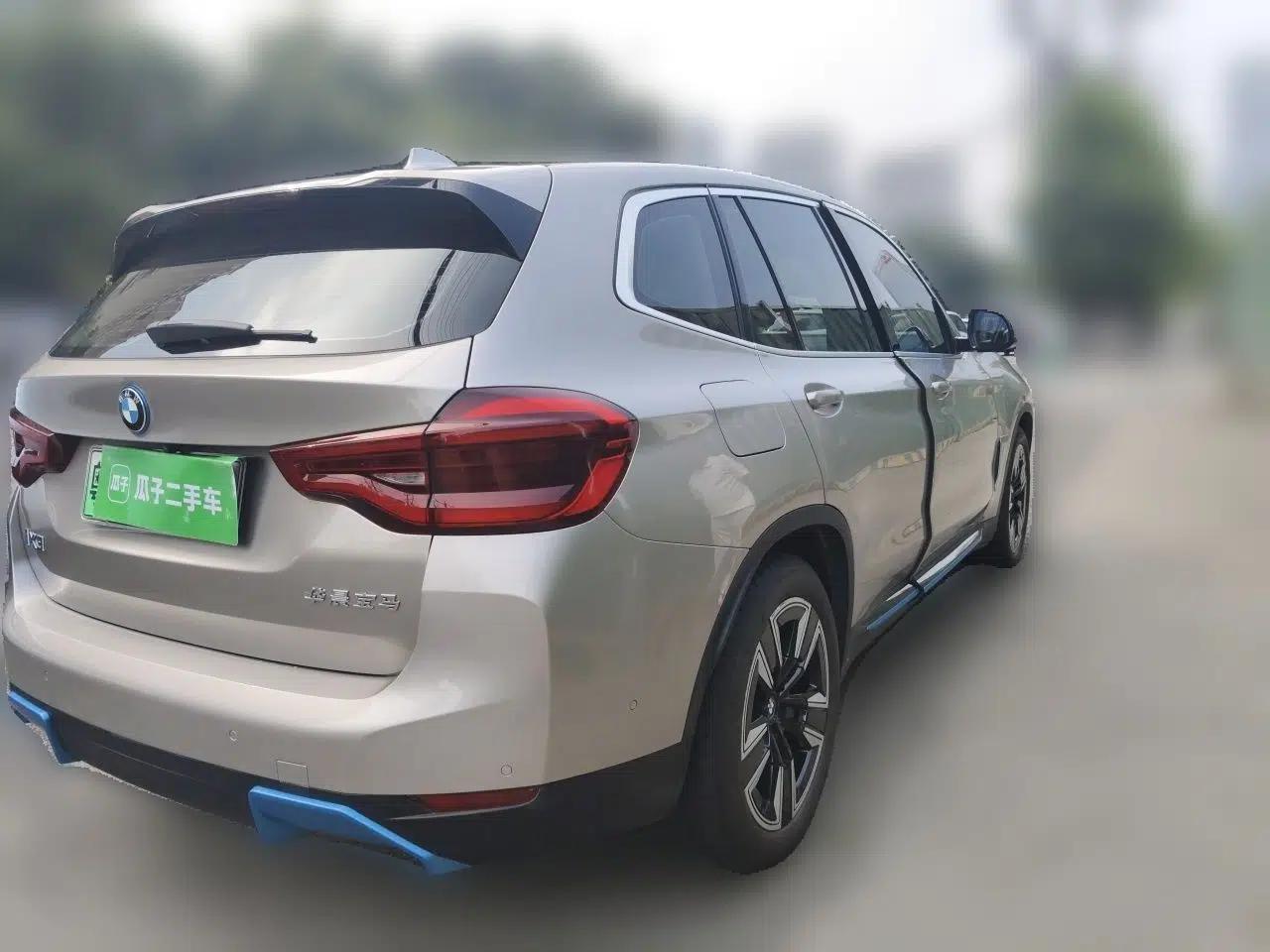 BMW iX3 2021 Leading Model — миниатюра 6