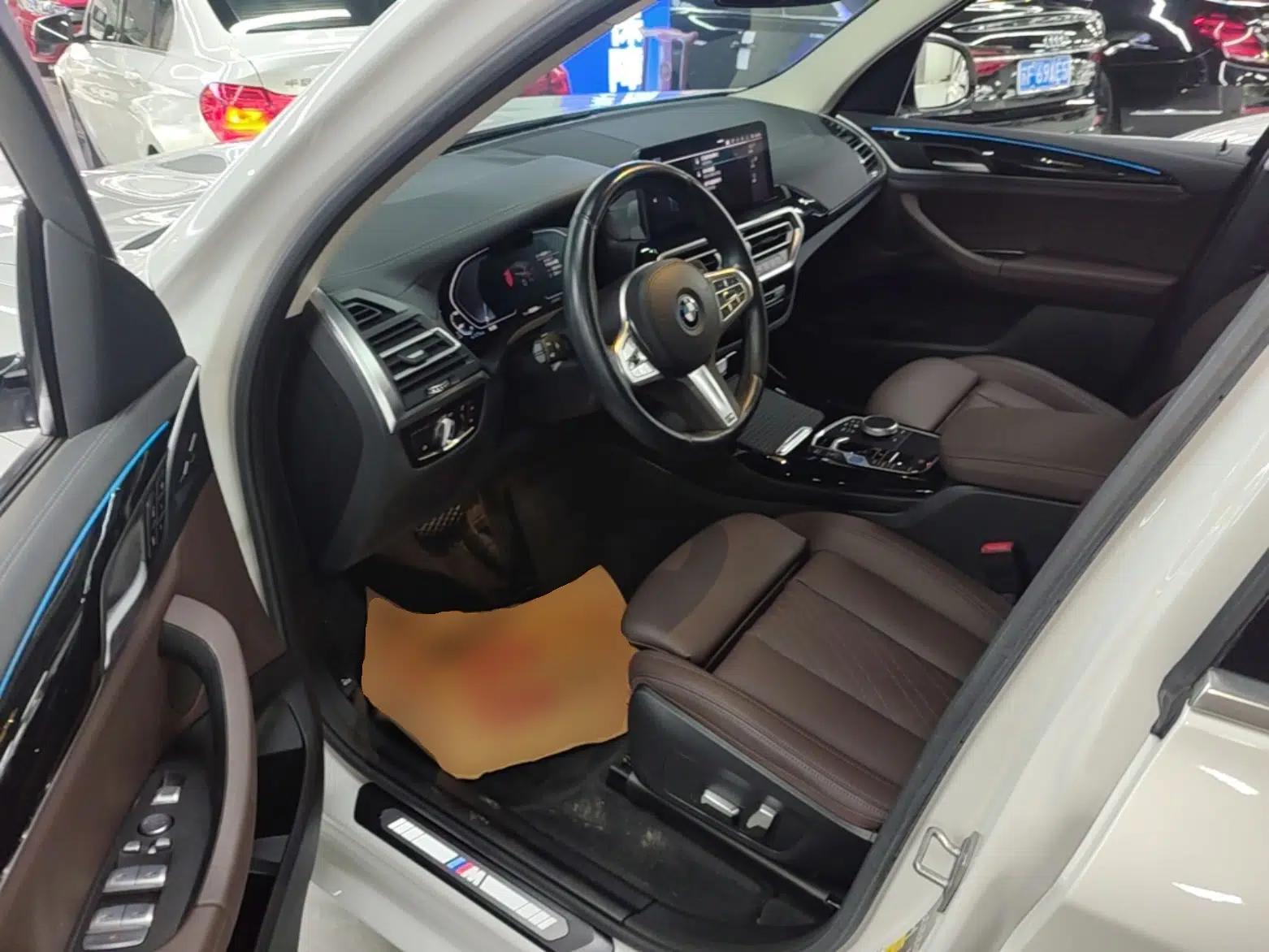BMW iX3 2023 Leading Model — миниатюра 23
