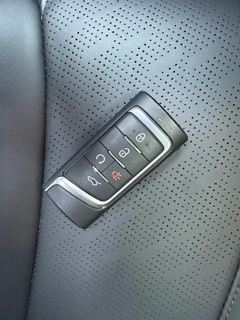 Trumpchi M6 2025 MAX 270T WDCT Luxury Edition — миниатюра 11