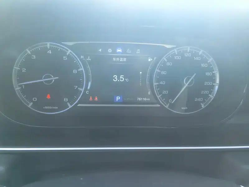Trumpchi M6 2019 270T Automatic Premium Edition 7-seater National V Emission Standard — миниатюра 12