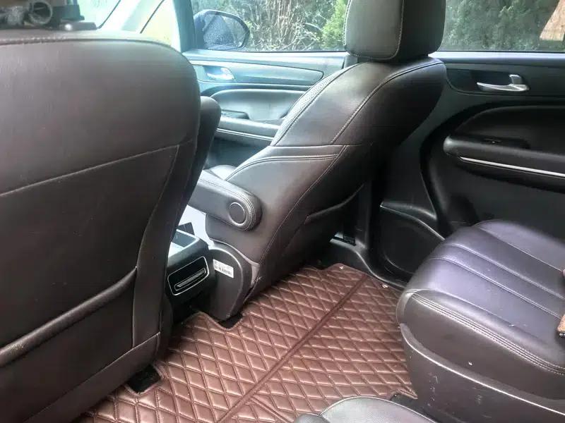 Trumpchi M6 2019 270T Automatic Premium Edition 7-seater National V Emission Standard — миниатюра 16