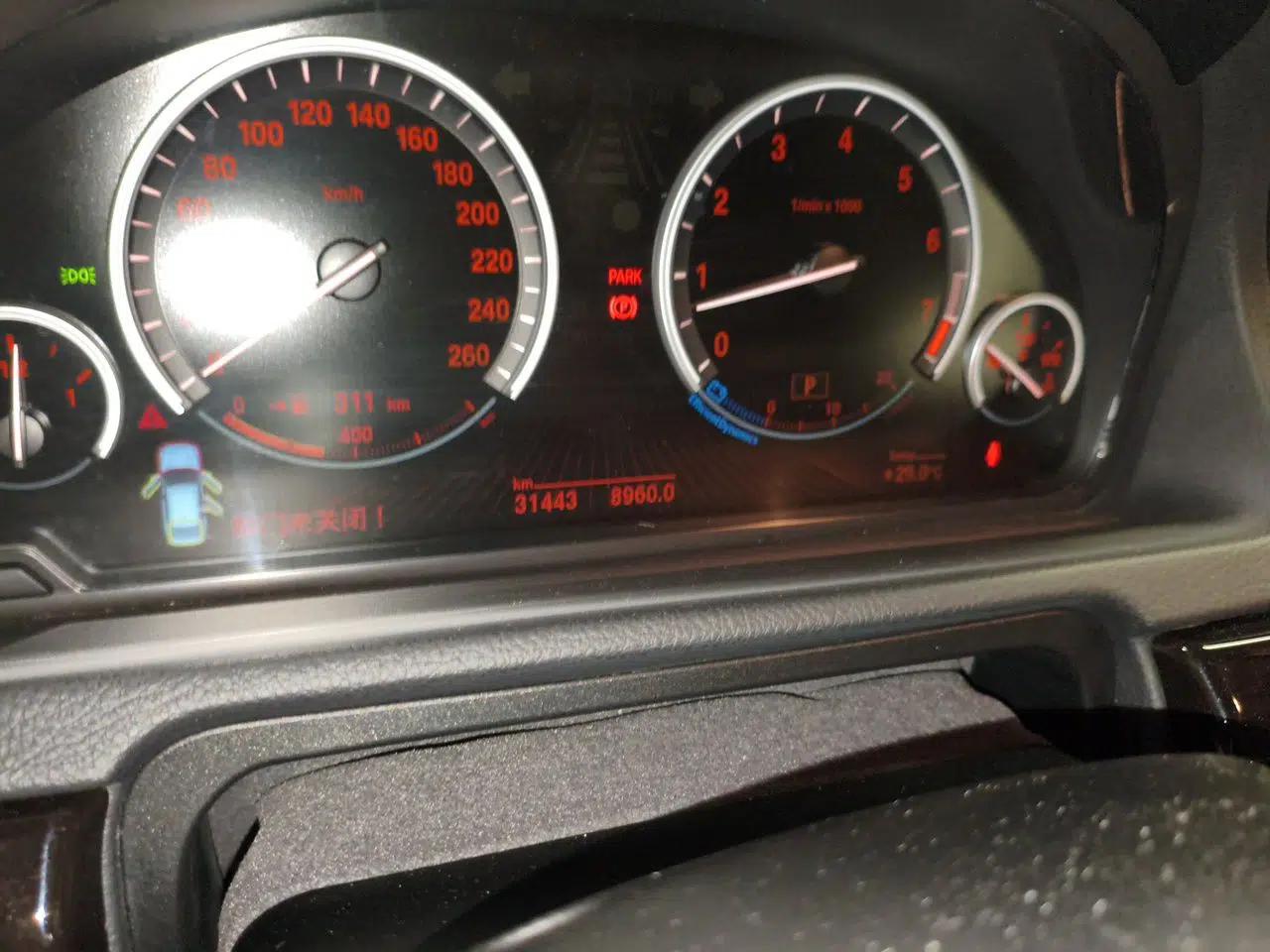 BMW 5 Series GT 2013 535i Leading Model — миниатюра 12