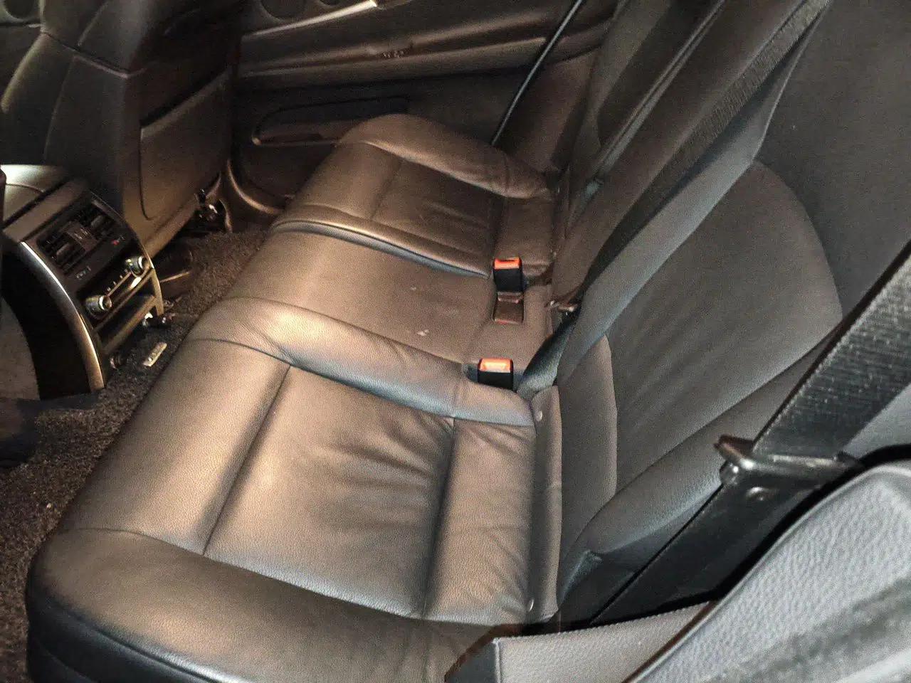 BMW 5 Series GT 2013 535i Leading Model — миниатюра 17