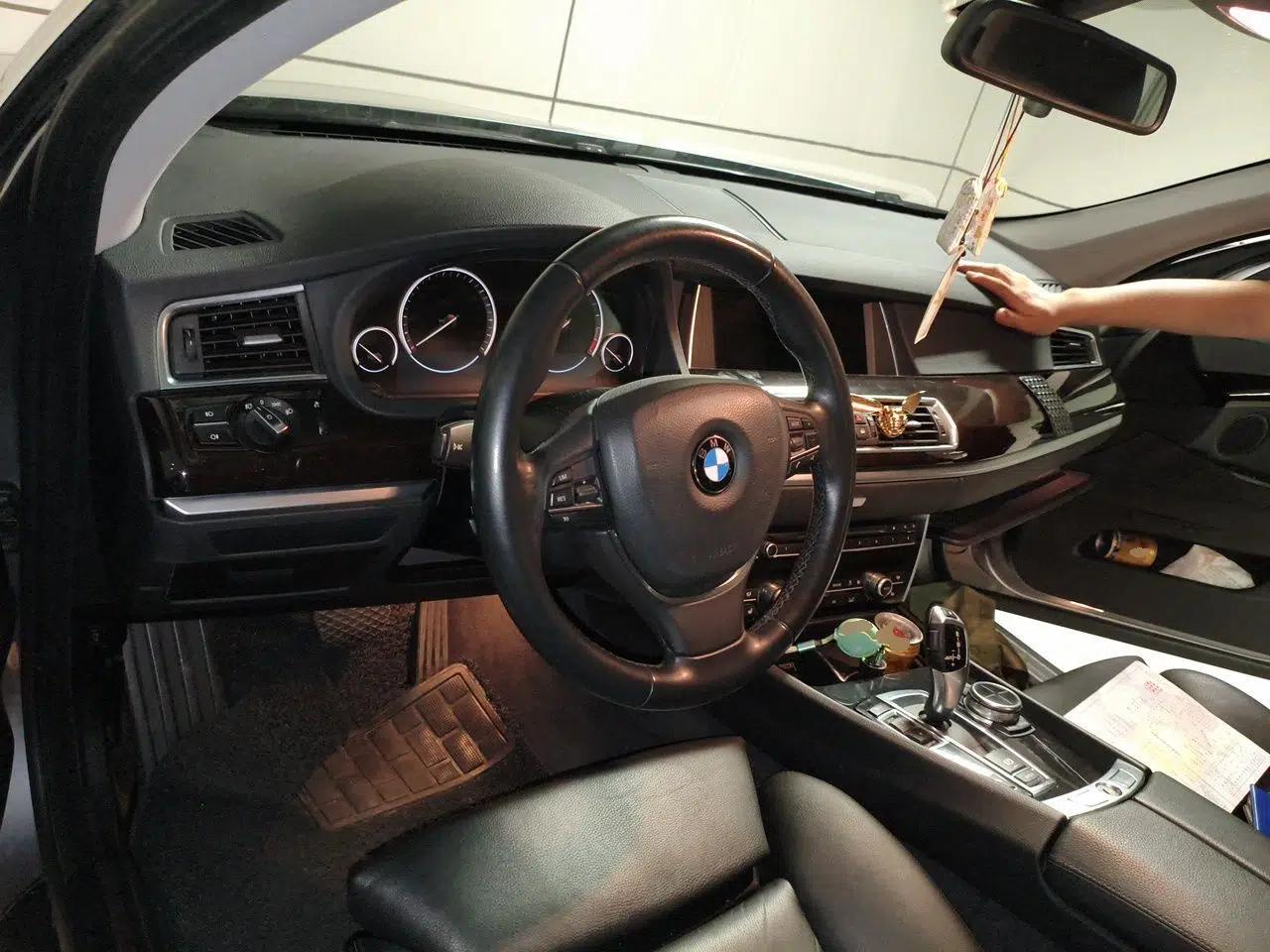 BMW 5 Series GT 2013 535i Leading Model — миниатюра 10
