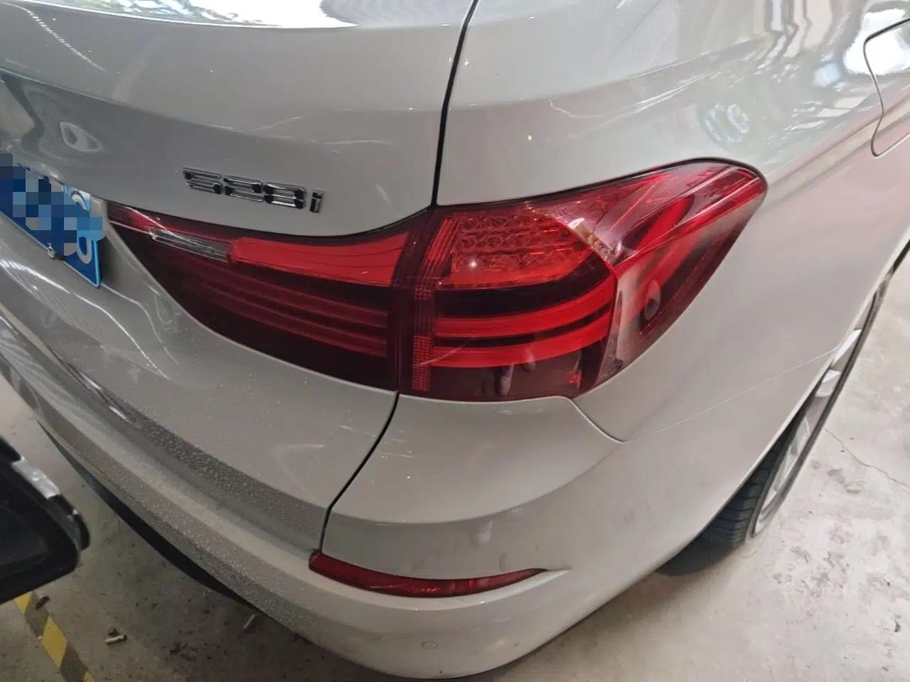 BMW 5 Series GT 2015 528i Leading Model — миниатюра 14