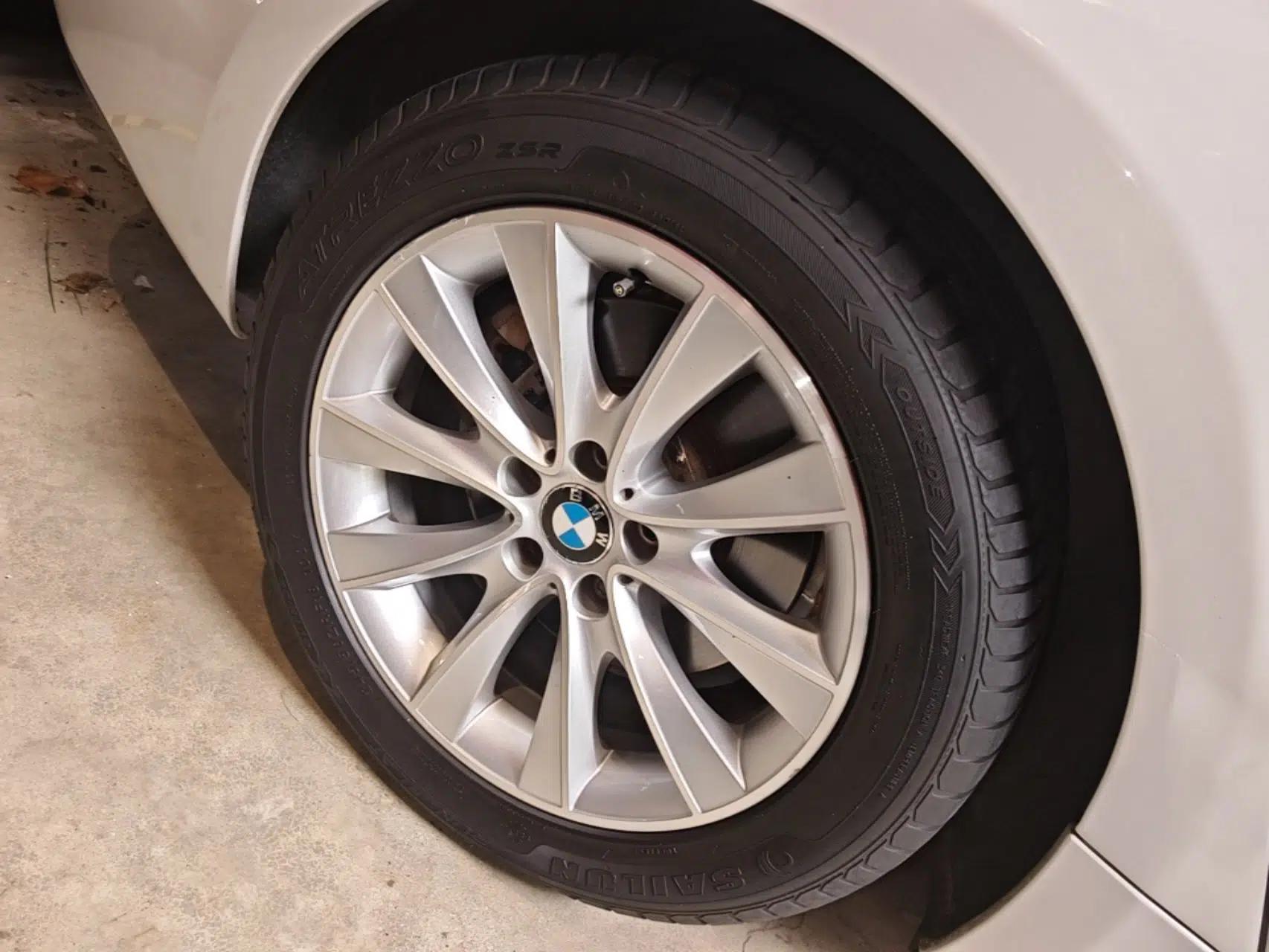 BMW 5 Series GT 2015 528i Leading Model — миниатюра 16
