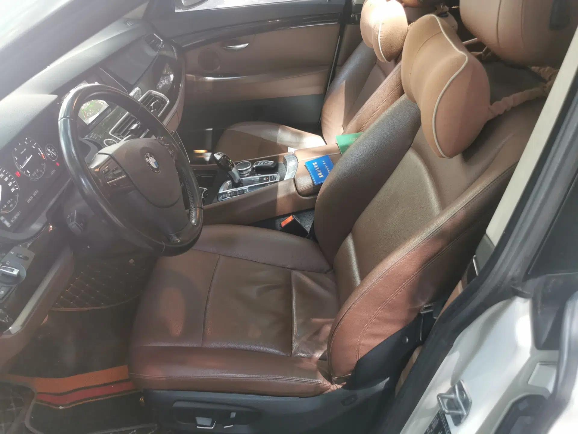 BMW 5 Series GT 2014 528i Leading Model — миниатюра 15