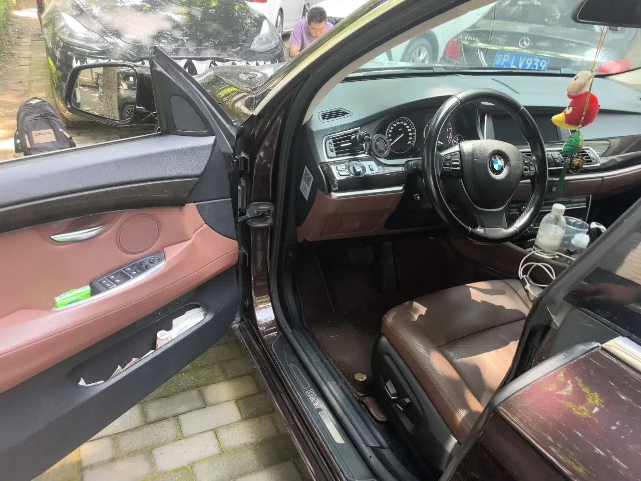 BMW 5 Series GT 2014 535i Leading Model — миниатюра 16