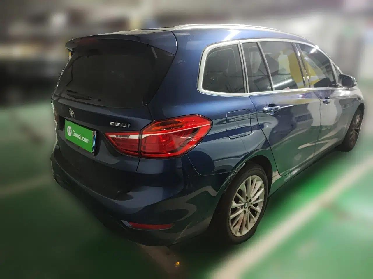 BMW 2 Series Gran Tourer 2018 220i Leading Model — миниатюра 4