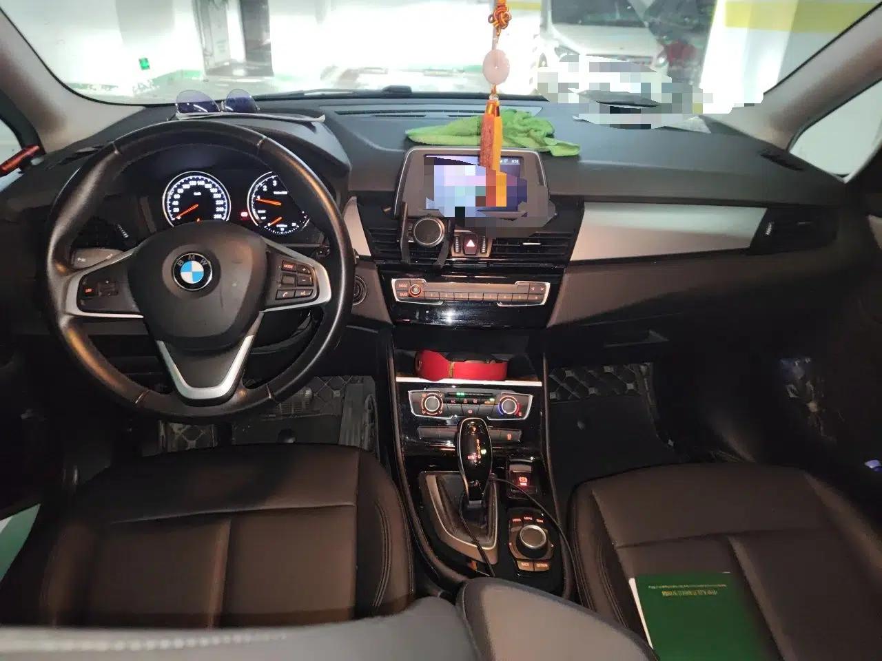 BMW 2 Series Gran Tourer 2018 220i Leading Model — миниатюра 6