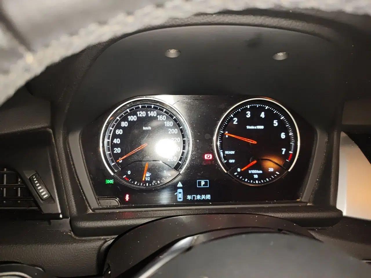 BMW 2 Series Gran Tourer 2018 220i Leading Model — миниатюра 8