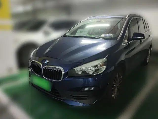BMW 2 Series Gran Tourer 2018 220i Leading Model