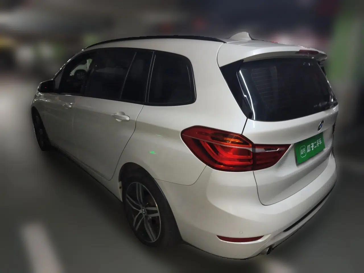 BMW 2 Series Gran Tourer 2015 218i Sports Design Package — миниатюра 4