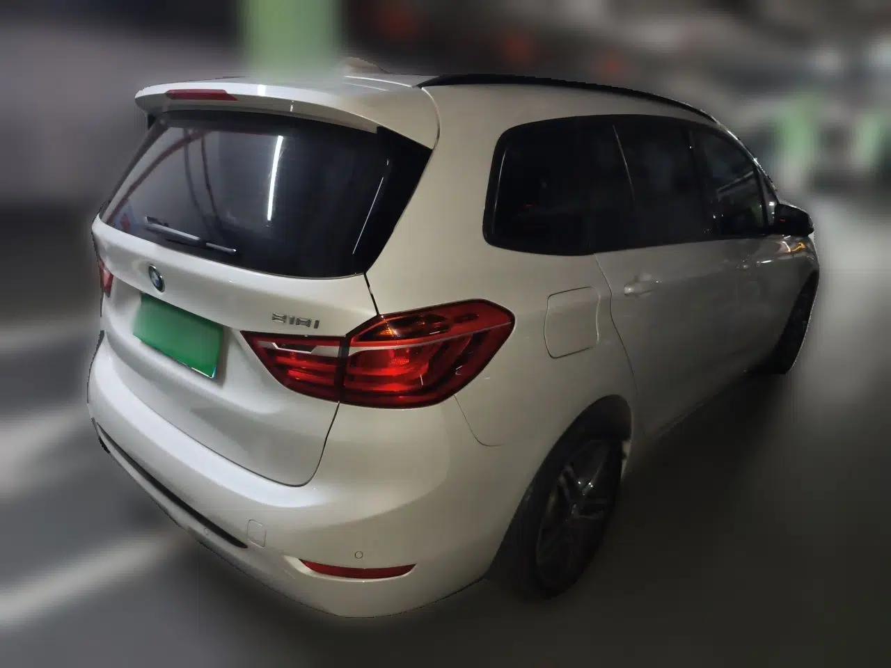 BMW 2 Series Gran Tourer 2015 218i Sports Design Package — миниатюра 6